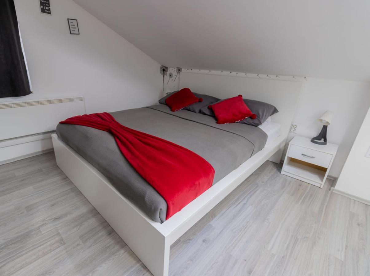 Hill Apartman - Maksimir Rebro Zagreb Ngoại thất bức ảnh