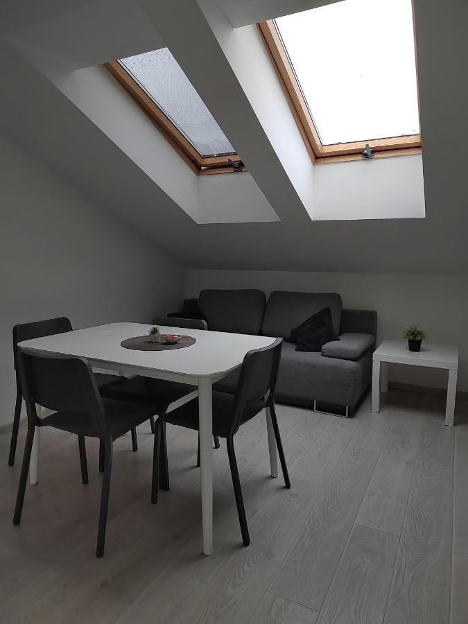 Hill Apartman - Maksimir Rebro Zagreb Ngoại thất bức ảnh